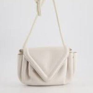 Bottega Veneta  Lambskin Small Beak Triangle Flap Shoulder Bag Chalk